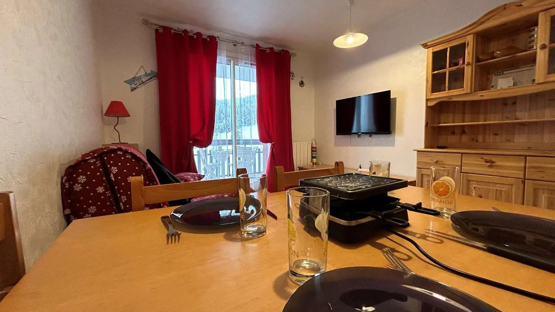 Apartment Appartement Lumineux, Proche Des Pistes Et Commerces, 4 Personnes - Superdevoluy - Fr-1-525-286 Le Devoluy France