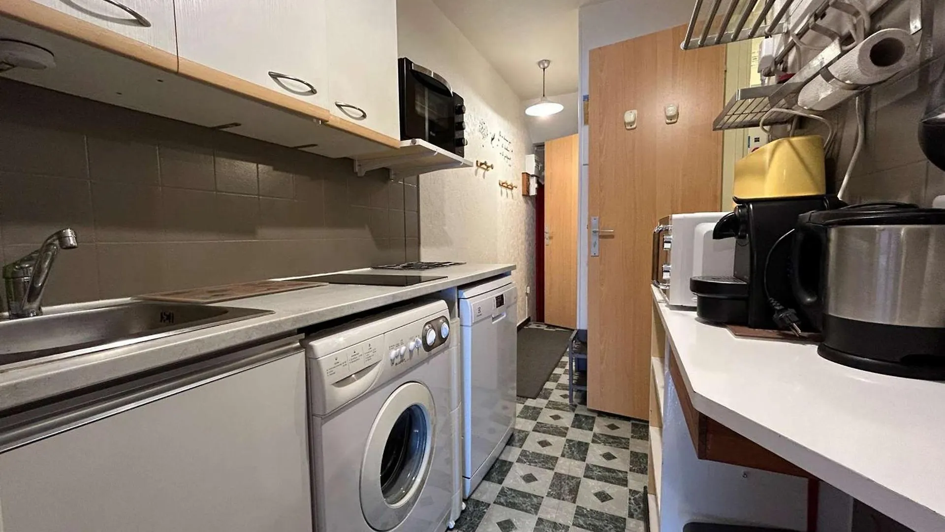 Apartment Appartement Lumineux, Proche Des Pistes Et Commerces, 4 Personnes - Superdevoluy - Fr-1-525-286 Le Devoluy