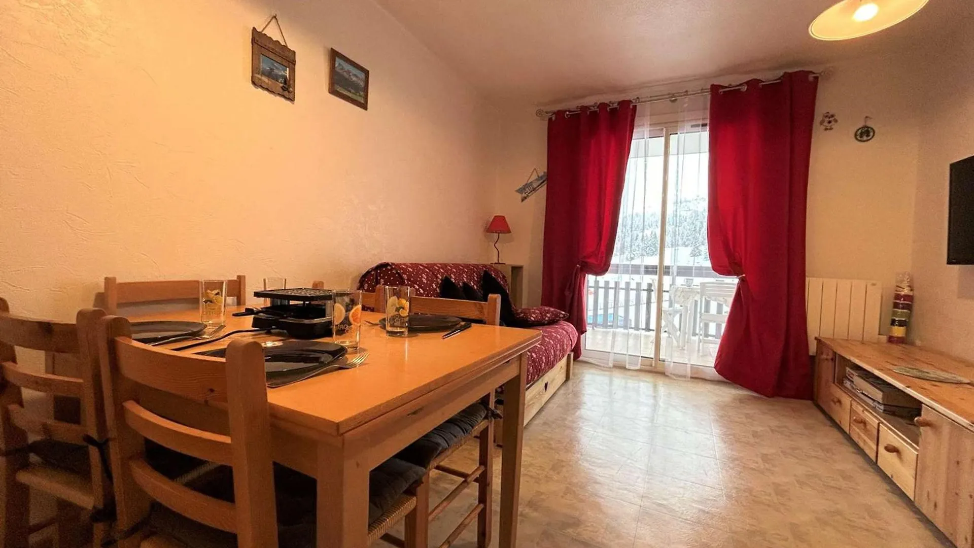 Appartement Lumineux, Proche Des Pistes Et Commerces, 4 Personnes - Superdevoluy - Fr-1-525-286 Le Devoluy